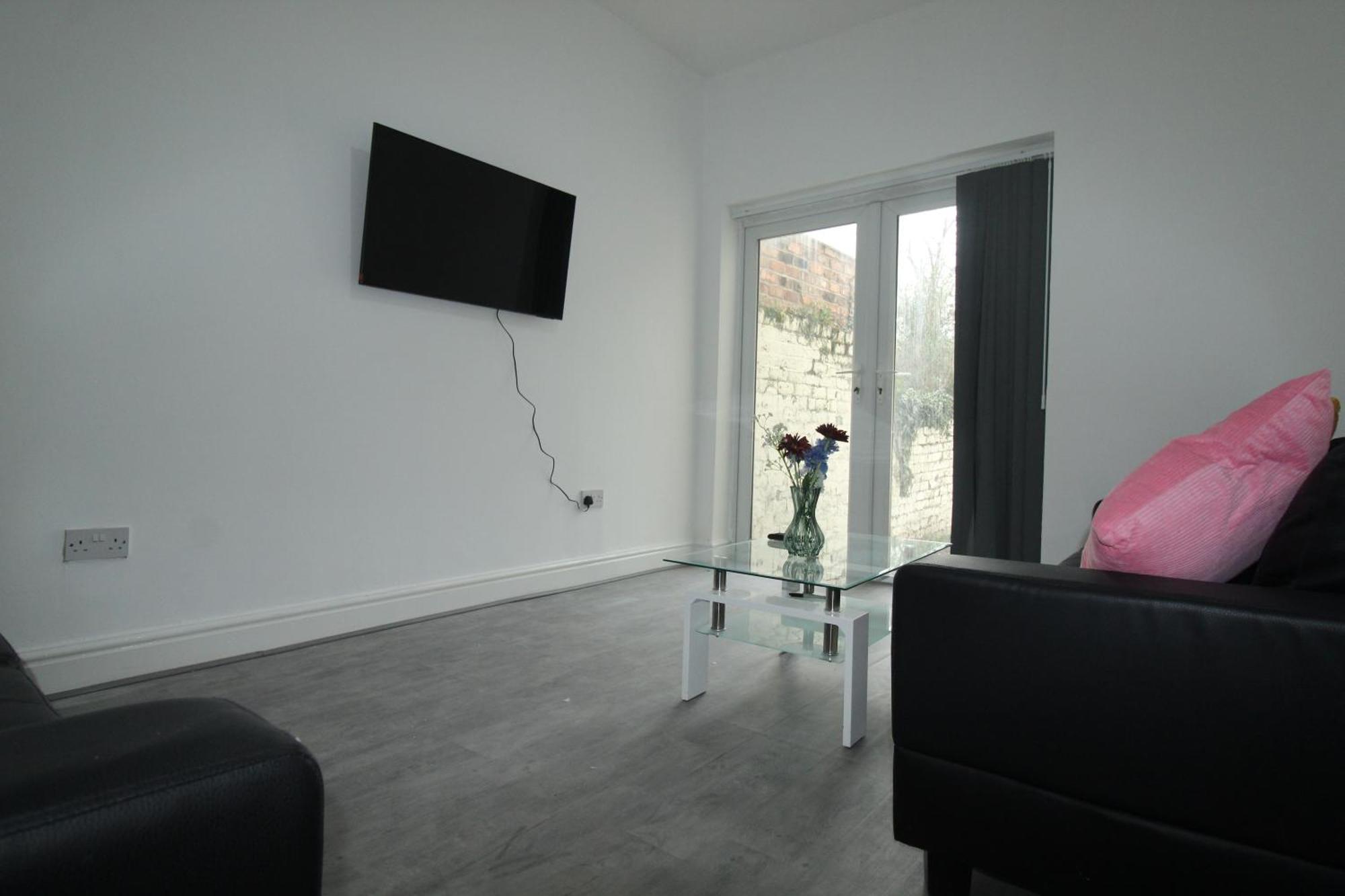 Holiday home Sefton House By Smart Corporate Liverpool